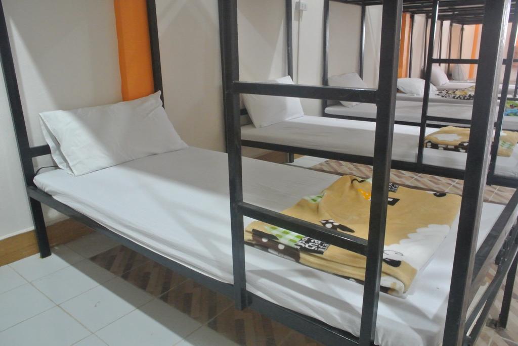 ויינטיאן Orange Backpacker Hostel חדר תמונה