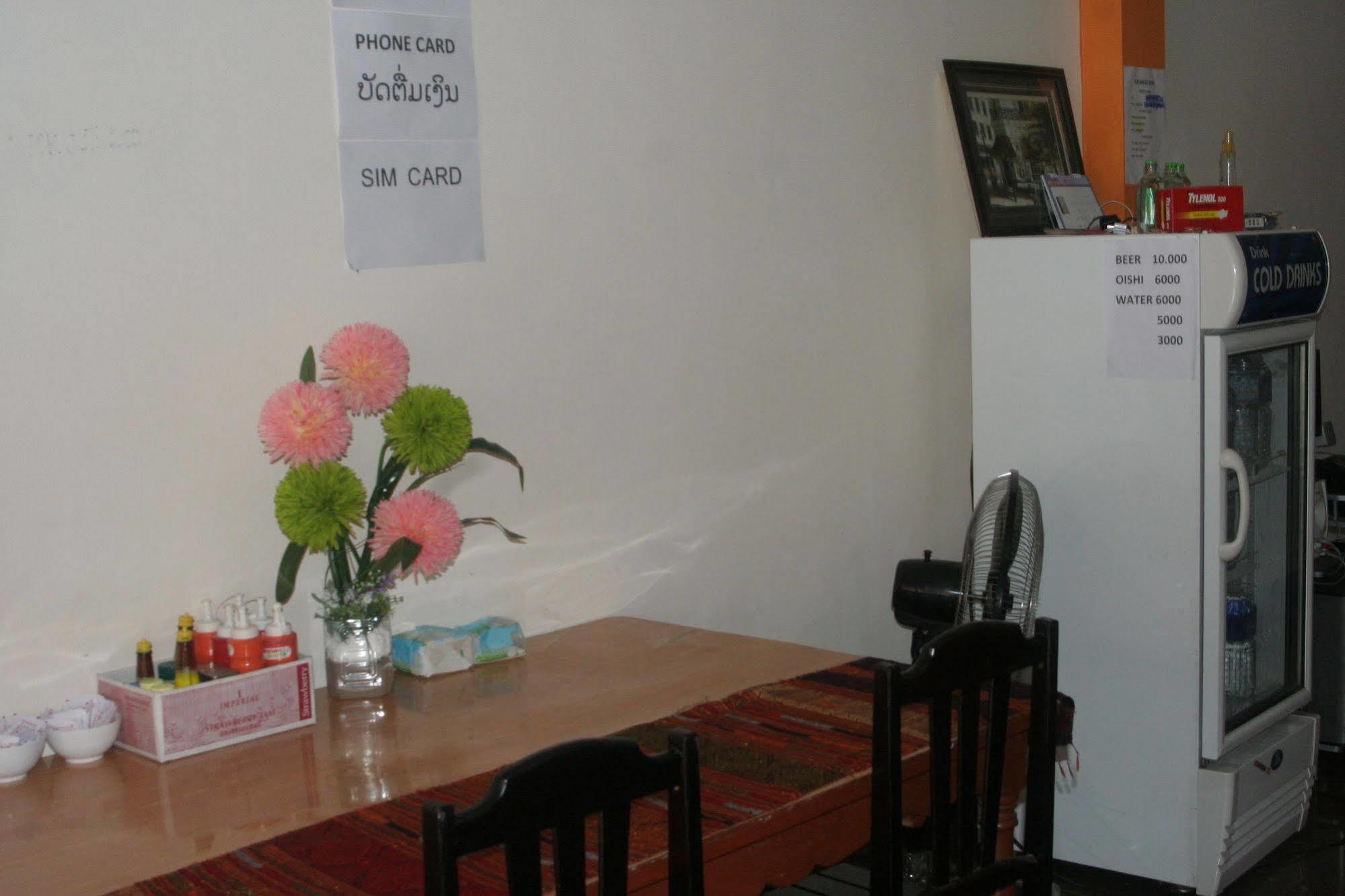 ויינטיאן Orange Backpacker Hostel מראה חיצוני תמונה