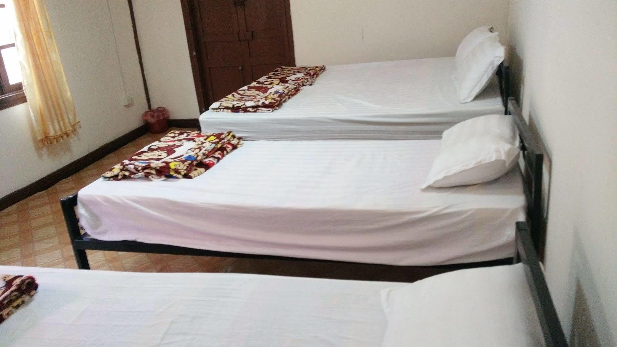 ויינטיאן Orange Backpacker Hostel מראה חיצוני תמונה
