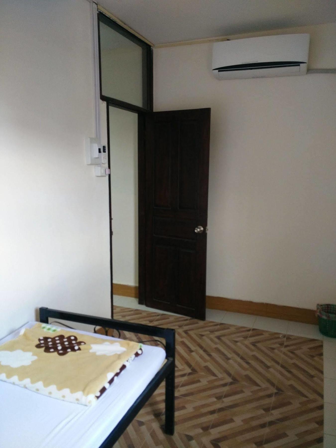 ויינטיאן Orange Backpacker Hostel מראה חיצוני תמונה