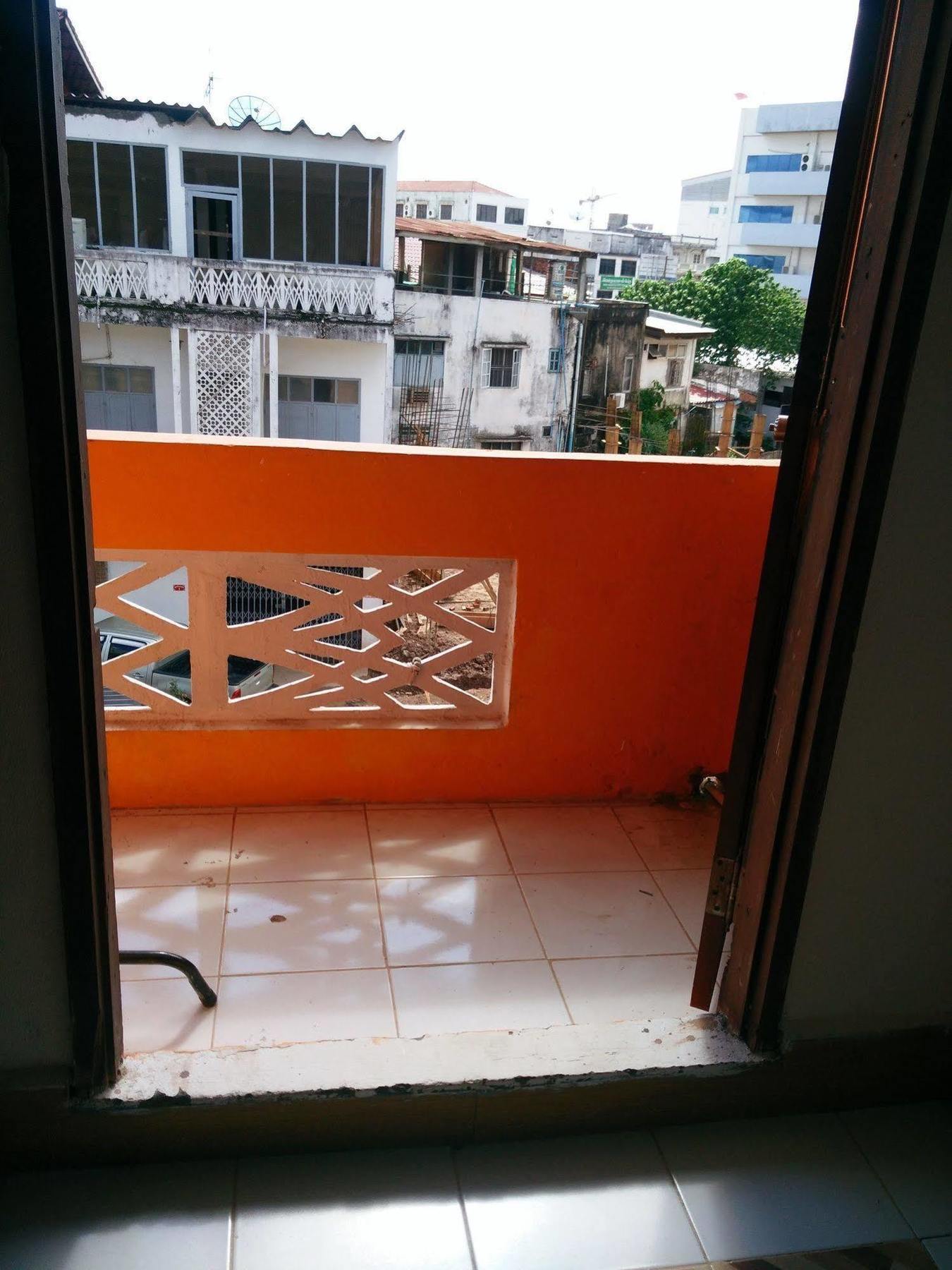 ויינטיאן Orange Backpacker Hostel מראה חיצוני תמונה