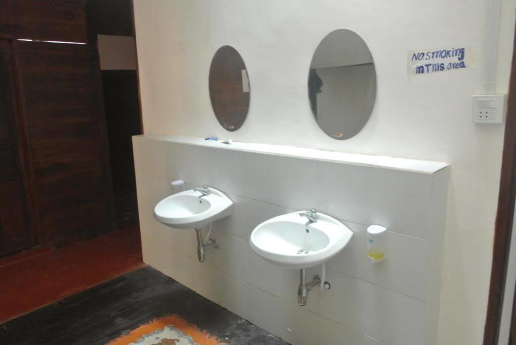 ויינטיאן Orange Backpacker Hostel מראה חיצוני תמונה